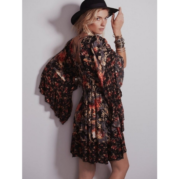 *SOLD* Free People Heart of Gold Mini Dress - Picture 3 of 8